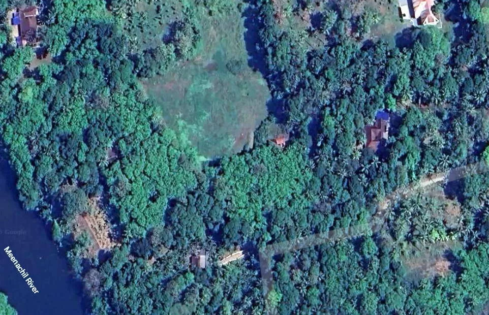 കുമ്മണ്ണൂരിൽ ഹൗസിങ് പ്ലോട്ട് ഉടൻ വിൽപ്പനക്ക് : Housing Plot For Sale at Kummannoor