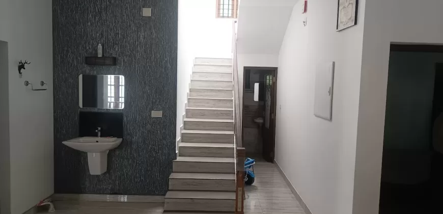 House for Sale (2100Sqft+ 15 Cents) Near Kallittunada Junction, Kidangoor – Ayarkunnam Road