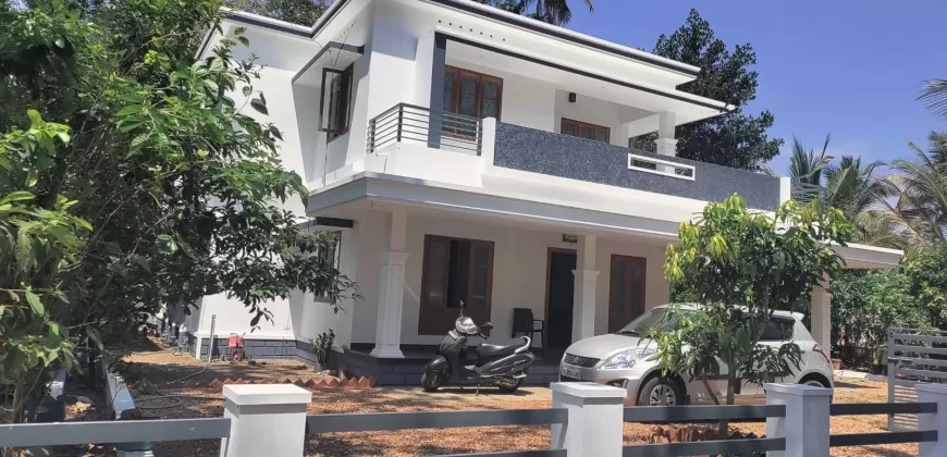 House for Sale (2100Sqft+ 15 Cents) Near Kallittunada Junction, Kidangoor – Ayarkunnam Road