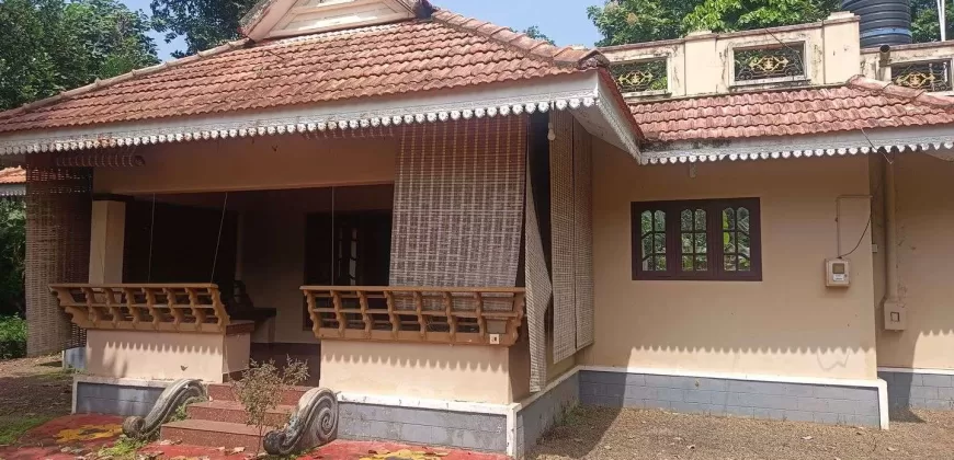 3 Bedroom 1700 Sqft House in 18 Cents of Land for Sale at Kummannoor